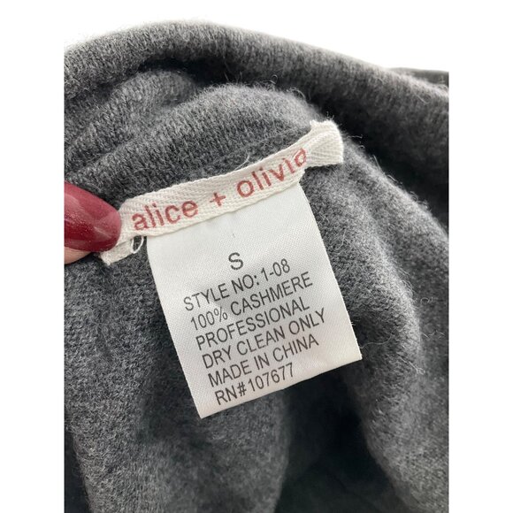 Alice + Olivia Gray Off-Shoulder Cashmere Sweater Womens S preppy classic soft - Picture 6 of 13